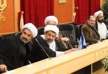 نشست مشترک جمعی از اساتید حوزه و دانشگاه به مناسبت سالروز وحدت حوزه و دانشگاه 